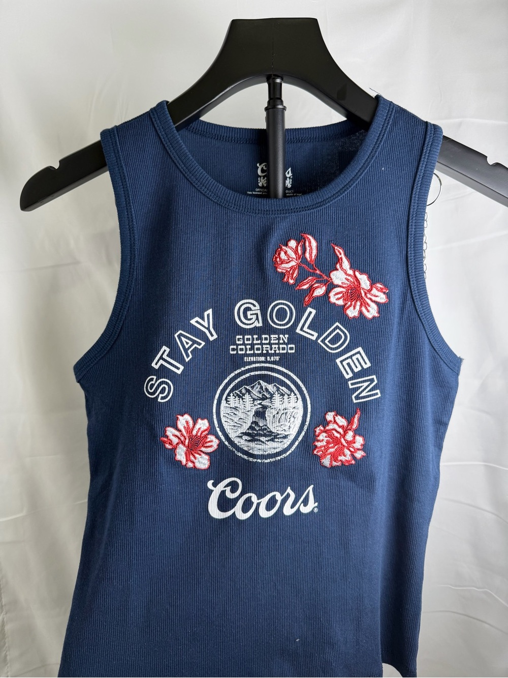Coors Women's Navy Stay Golden Graphic Tank Top M
